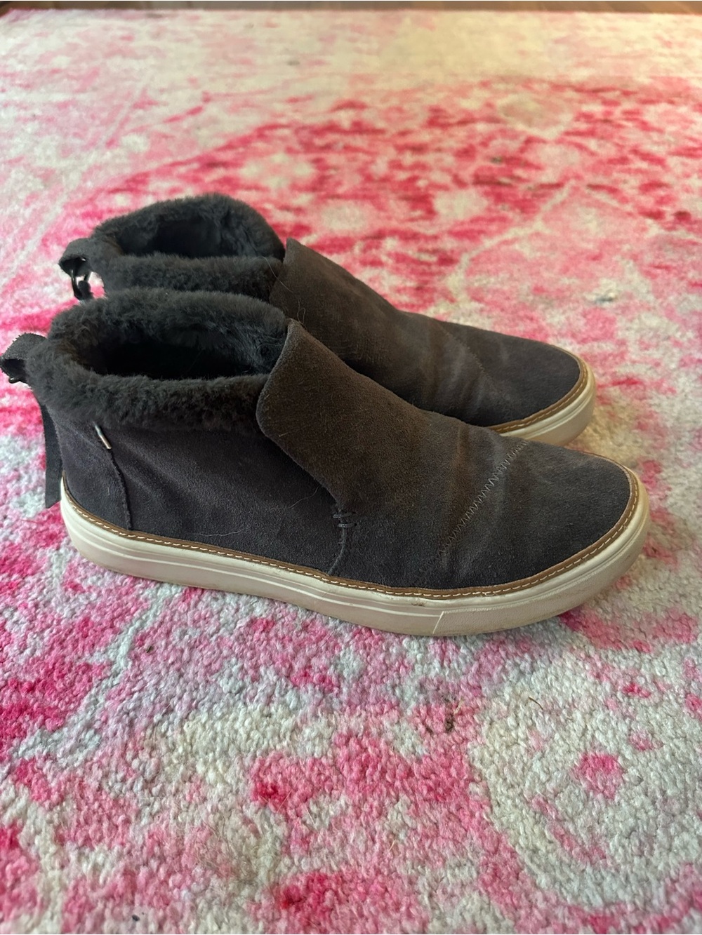 Toms Women's Dark Gray Suede Shearling-Lined Slip-On Ankle Booties